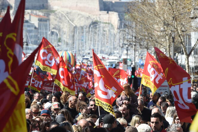 Après la mobilisation du 22 mars, de nouvelles grèves vont avoir lieu à partir de mardi 3 avril.
