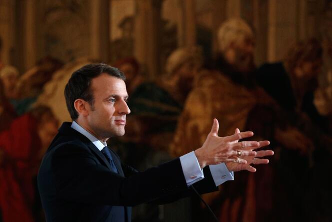 Emmanuel Macron, au palais de l’Elysée, le 26 mars.