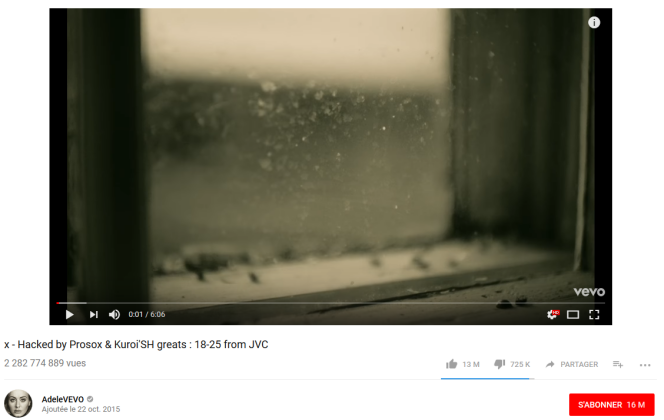 Sous la vidéo d’une chanson d’Adele, le titre piraté mentionne le forum 18-25 de Jeuxvideo.com.