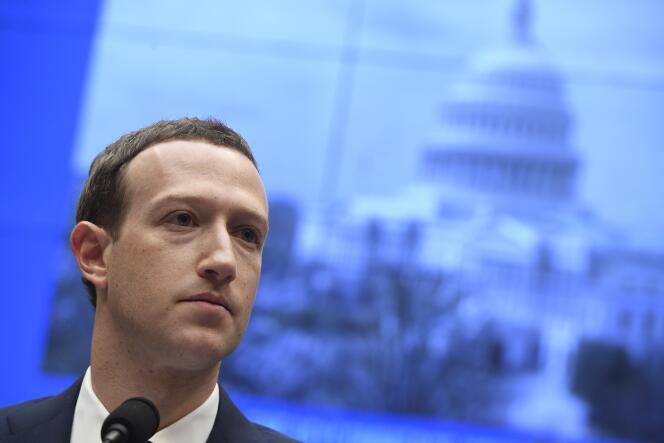 Le fondateur de Facebook Mark Zuckerberg, lors de son audition devant la chambre des représentants, le 11 avril à Washington.