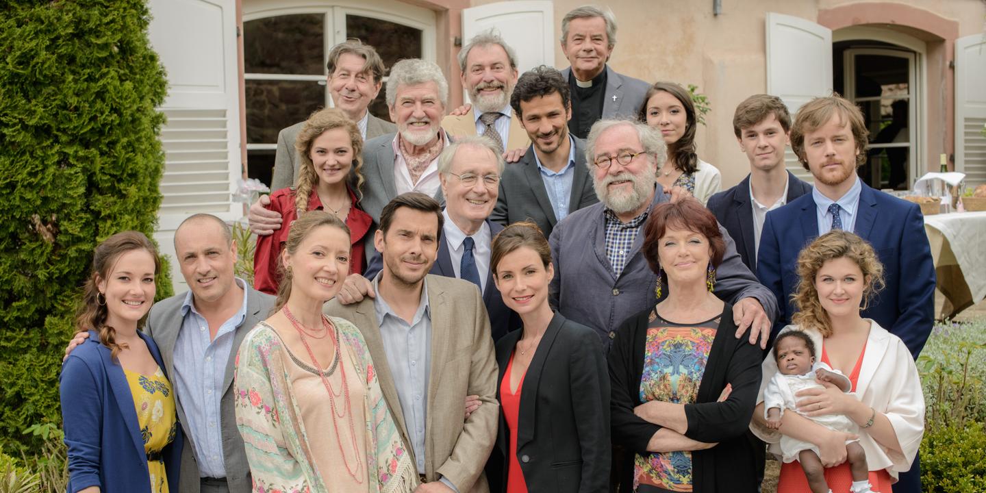 Joel Santoni Le Realisateur D Une Famille Formidable Est Mort
