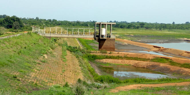 Un barrage près de Bouaké quasiment vide.