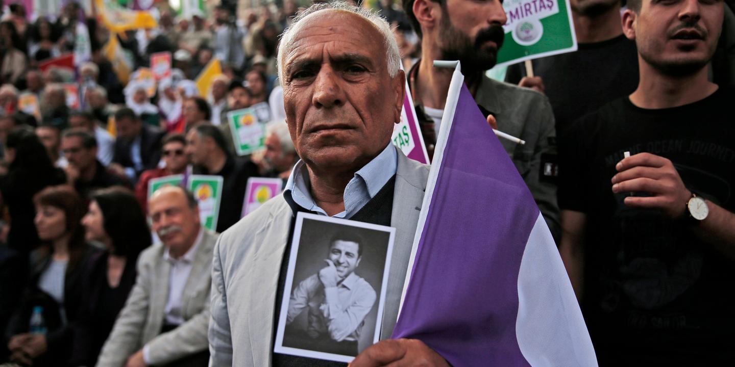 En Turquie, nouvelle condamnation contre le chef de file kurde Selahattin Demirtas pour « insulte au président »