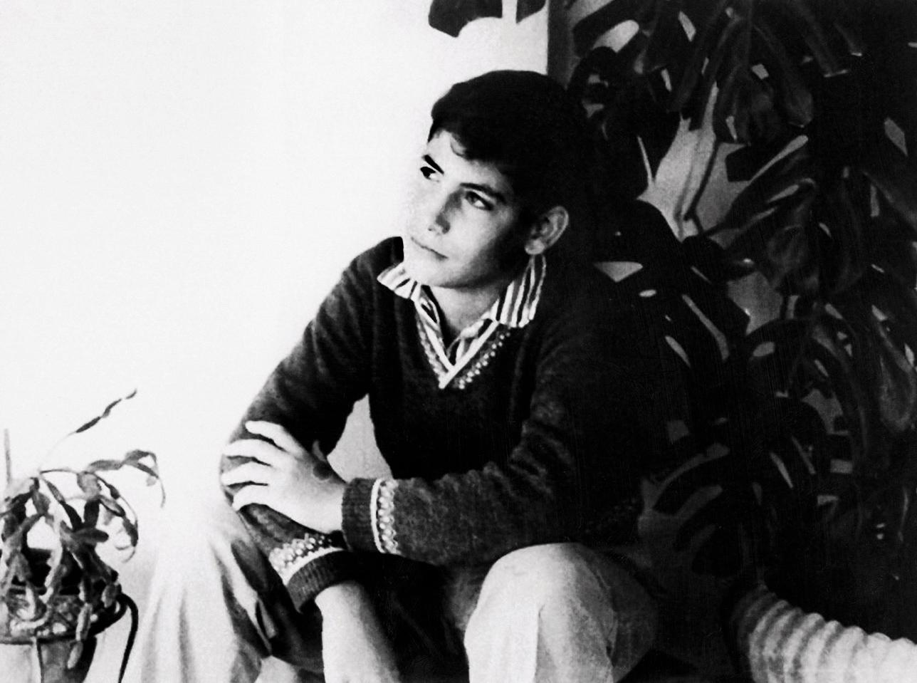 Benyamin Nétanyahou est élevé par une famille militante de droite. Ici, enfant, en 1964.