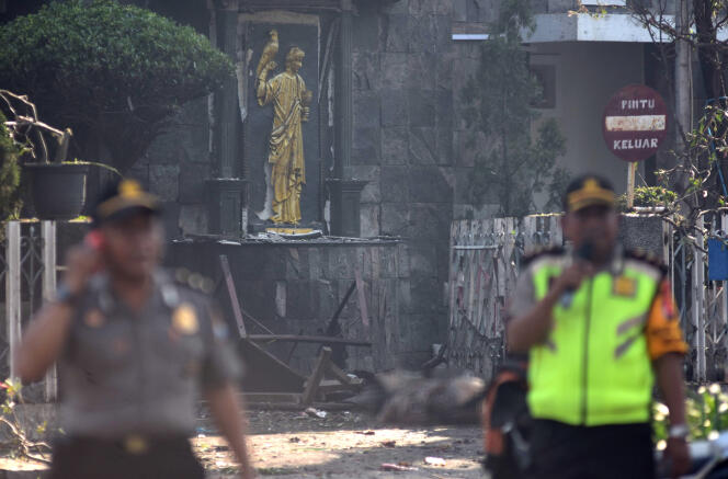 L’église catholique Santa Maria visée par une attaque à Surabaya, deuxième ville d’Indonésie, le 13 mai.