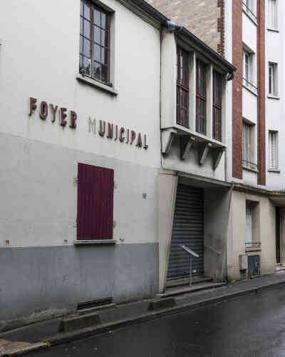 Avenue de la Division-Leclerc, au Bourget.