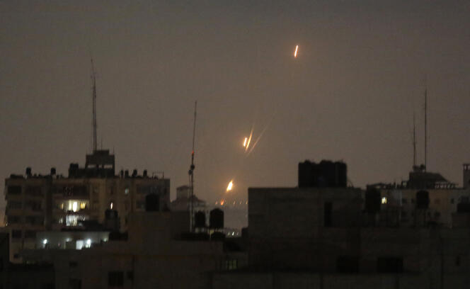 Des roquettes tirées sur Israël depuis Gaza à l’aube mercredi 30 mai.
