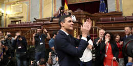 Le nouveau premier ministre socialiste espagnol, Pedro Sanchez, après le vote d’une motion de défiance à l’encontre de Mariano Rajoy, au Parlement madrilène, le 1er juin 2018.