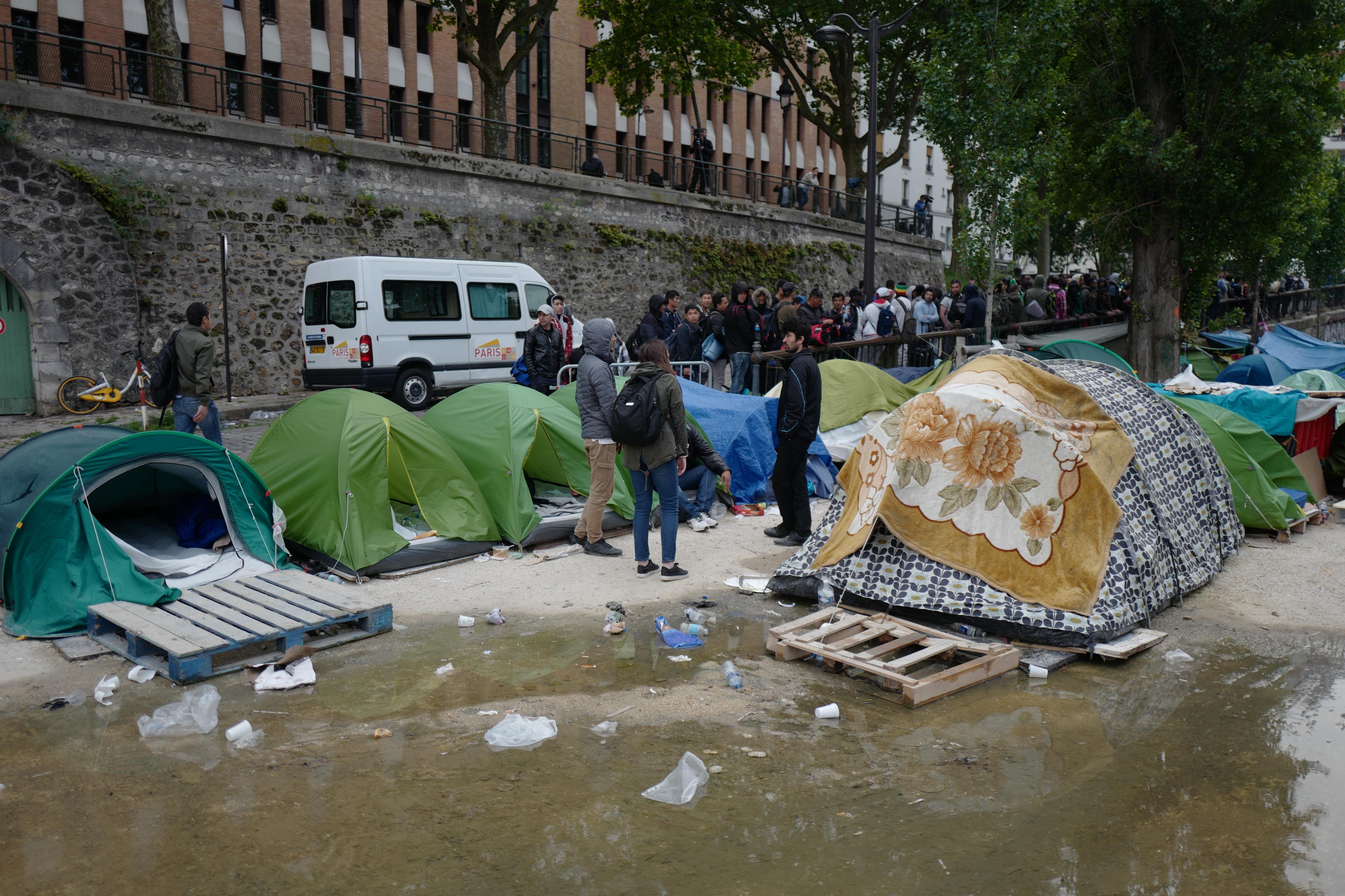 Après celui du Millénaire, deux autres camps de migrants évacués à Paris