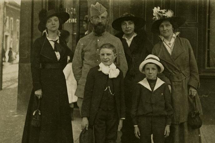 L’une des photographies de famille présentées dans le cadre de l’exposition « Familles à l’épreuve de la guerre » au Musée de la Grande Guerre du pays de Meaux.