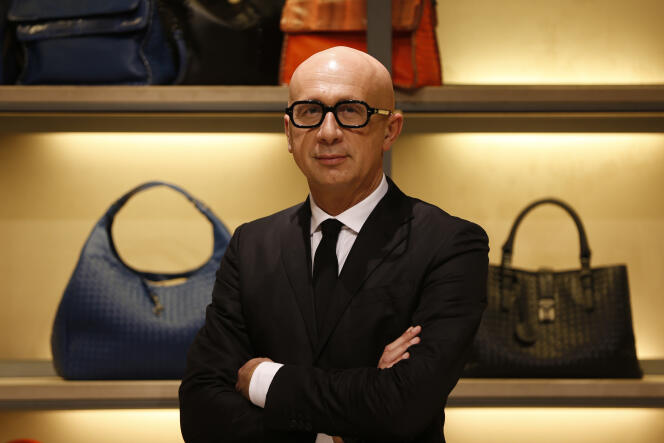 Marco Bizzari, PDG de Gucci, dans un magasin parisien de la marque Bottega Veneta, en mars 2014.