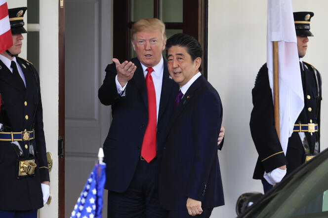 Le président américain, Donald Trump, et le premier ministre japonais, Shinzo Abe, à Washington, le 7 juin.