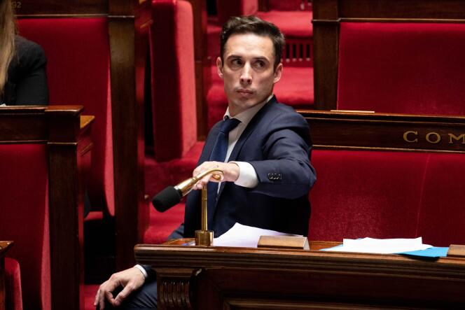 Le rapporteur du « projet de loi pour un Nouveau pacte ferroviaire », Jean Baptiste Djebbari, à l’Assemblée nationale, le 12 avril.