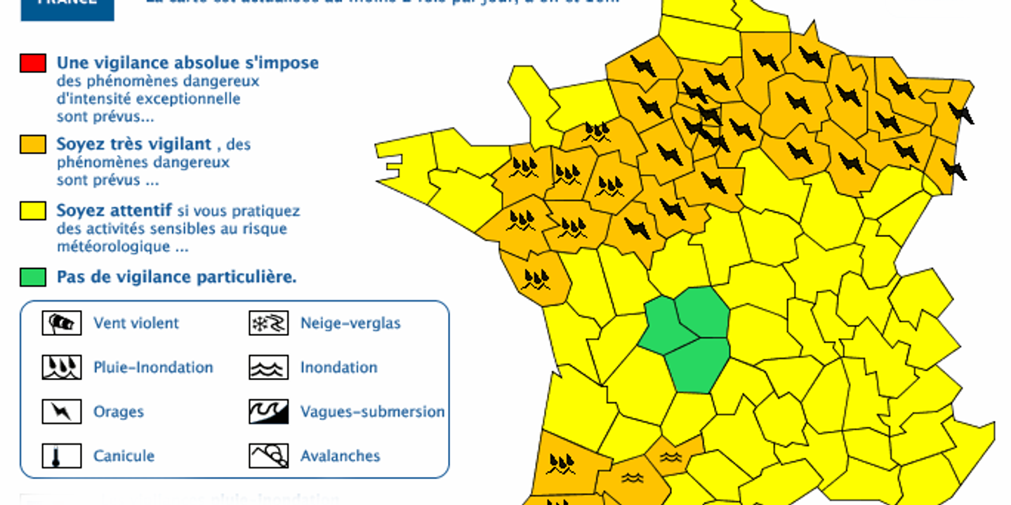 Meteo 30 Departements En Vigilance Orange Orages