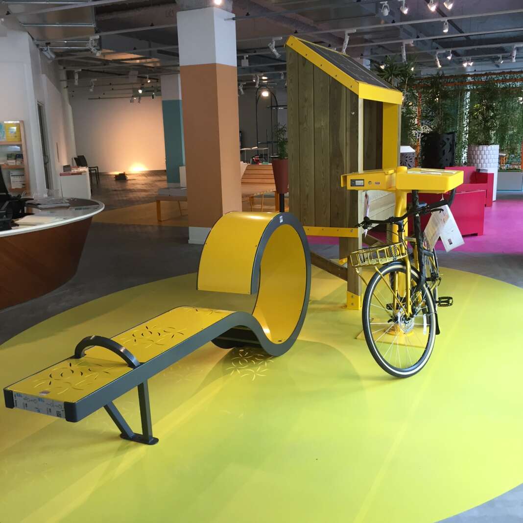 Dans l’exposition du VIA, un mobilier pour stretching (« La clef  », Husson International) et une borne vélo connecté (Buton Industries).