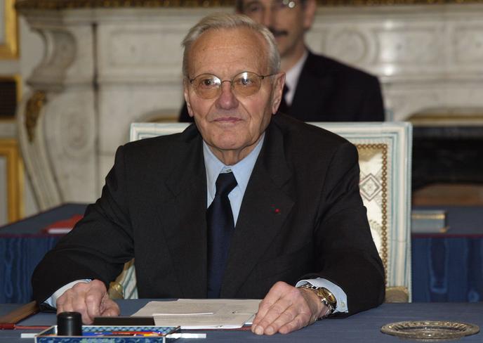 L’ancien ministre Pierre Mazeaud, ici en mars 2004, à Paris.