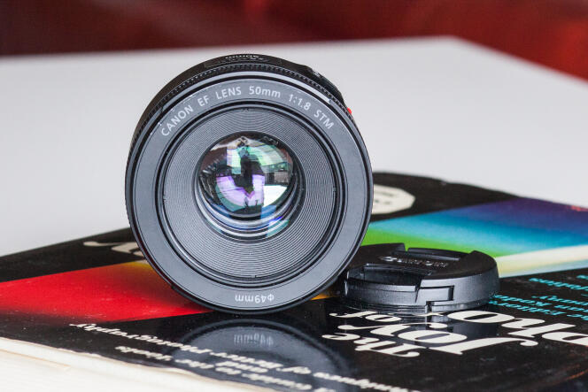 Le Canon EF 50mm f/1.8 offrira un meilleur piqué et fonctionnera mieux en basse lumière que l’objectif fourni avec votre réflex.