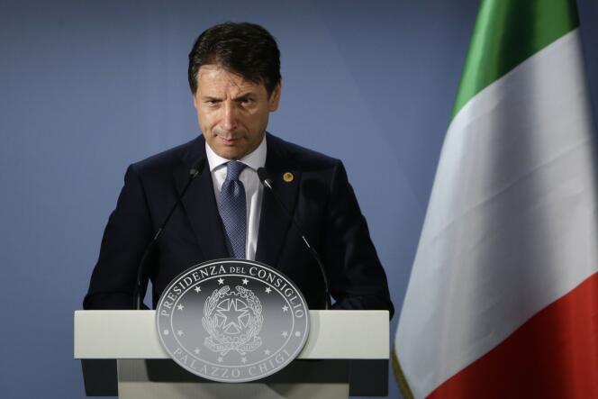 Le premier ministre italien, Giuseppe Conte, à l’issue du sommet européen, à Bruxelles, le 29 juin.