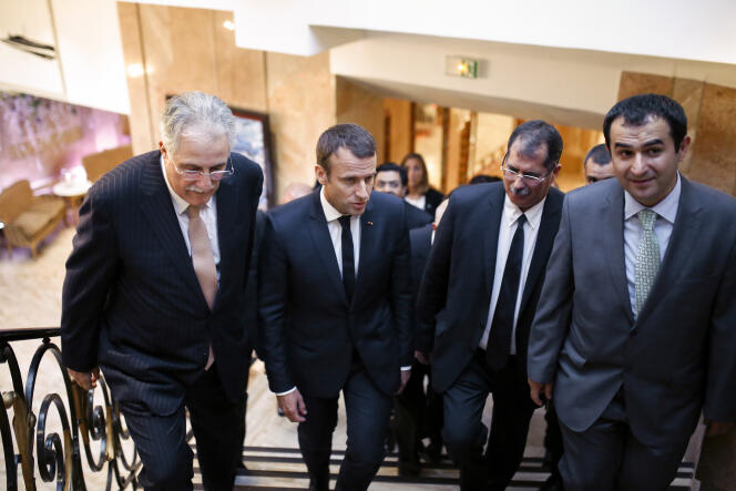 Emmanuel Macron rencontre les dirigeants du Conseil français du culte musulman, à Paris, le 20 juin 2017.