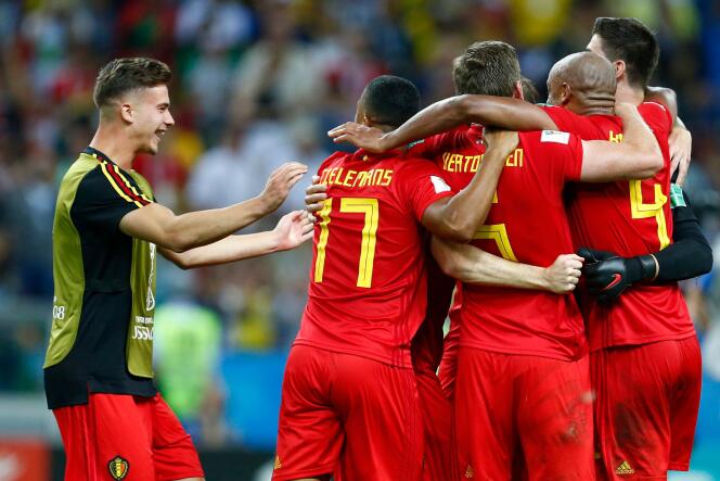 Les joueurs belges célèbrent cette victoire.