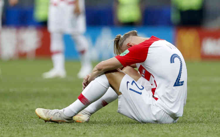 Le joueur croate Domagoj Vida, après la défaite de son équipe. Malgré un magnifique parcours pendant cette Coupe du monde, les Croates perdent en finale.