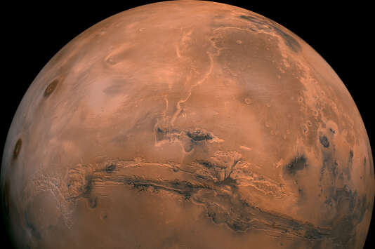 L’eau du lac qui vient d’être découvert sur Mars se trouve à 1,5 kilomètre sous la surface, dans un environnement rude.