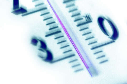 Thermometer, extreme close-up, blurred