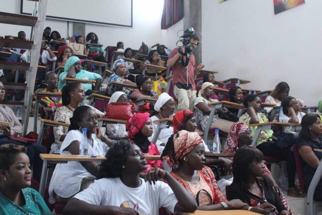Formation en entrepreneuriat organisée par le Ladies Club à Dakar, en juillet 2017.