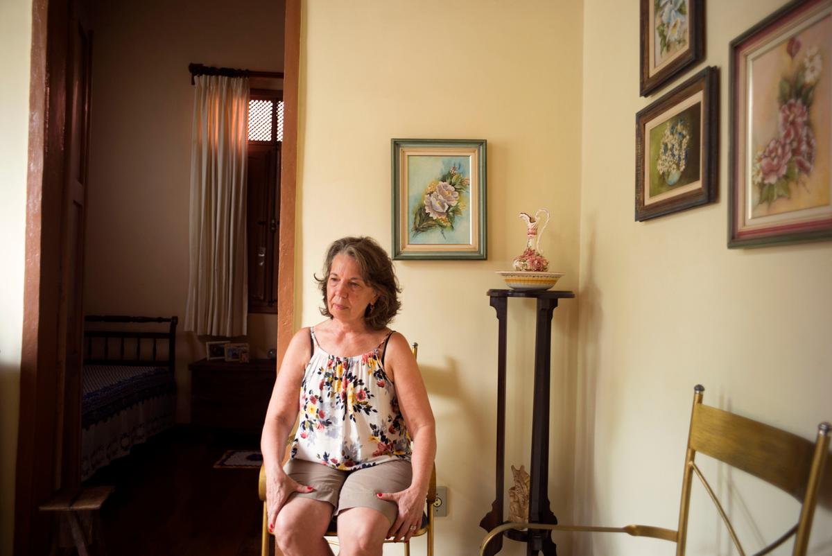 « On a retrouvé des métaux lourds dans les cheveux et le sang des habitants », dit Elaine de Mello Etrusco Carneiro, institutrice à Barra Funda.