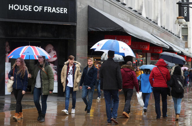Un magasin House of Fraser à Oxford Street, à Londres, le 2 avril.