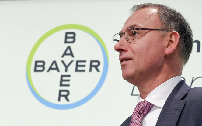 Le PDG de Bayer, Werner Baumann, à Leverkusen, en Rhénanie-du-Nord–Westphalie (ouest de l’Allemagne), en février.