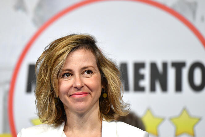 La ministre de la santé, Giulia Grillo, s’oppose à l’obligation vaccinale, lors d’une réunion du Mouvement 5 étoiles, à Rome, le 2 juin.