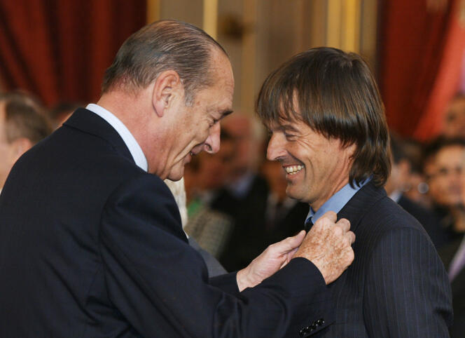 Remise de l’Ordre national du mérite par le président Jacques Chirac, le 17 février 2003.