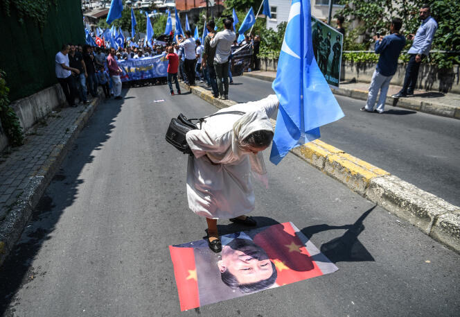 Manifestation le 5 juillet à Istanbul en faveur des Ouïgours et contre le régime chinois de Xi Jinping.