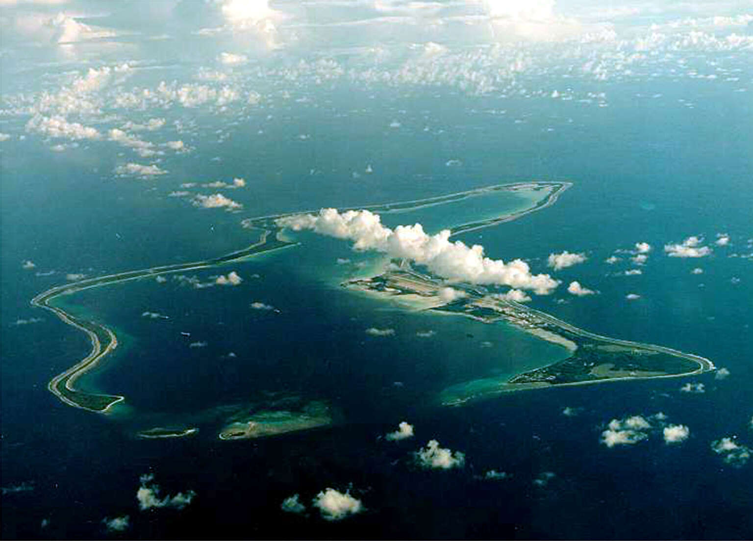 L’île de Diego Garcia, dans l’archipel des Chagos, abrite une base militaire américano-britannique.