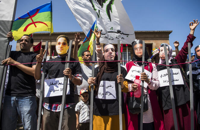 Manifestation dénonçant l’emprisonnement de militants du Hirak, à Rabat, le 15 juillet 2018.