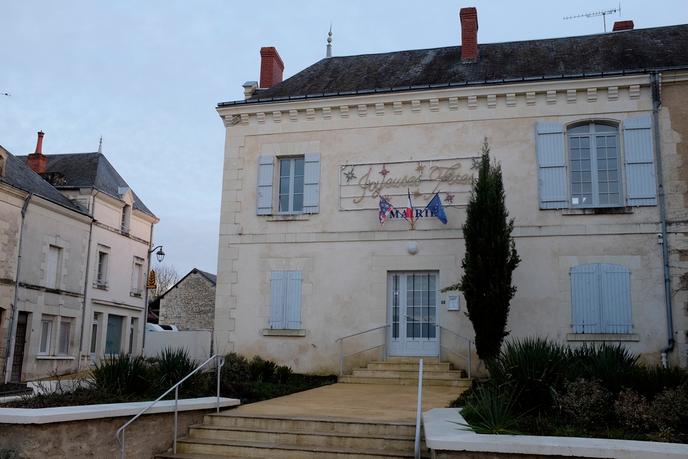 En 2016, Maurice Talland, le maire de Jaulnay (Indre-et-Loire), a eu l’idée de rouvrir la boulangerie sous forme associative.
