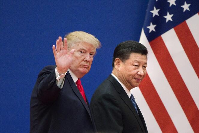 Le président américain, Donald Trump, et son homologue chinois, Xi Jinping, à la Grande Halle du peuple, à Pékin, en novembre 2017.