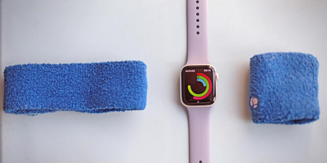 Une montre Apple de quatrième génération.