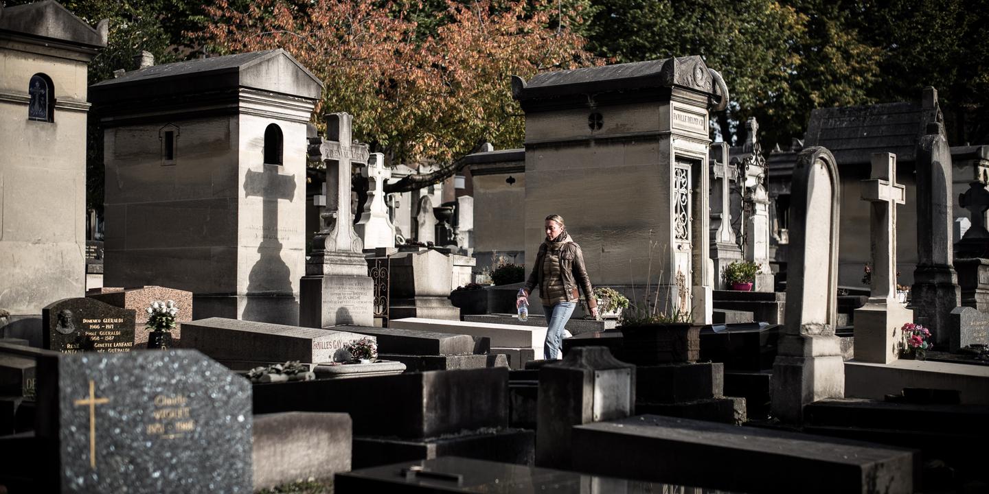 A Paris Les Prix Des Concessions Dans Les Cimetieres Explosent