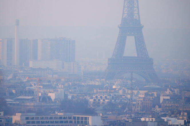 Paris, lors d’un pic de pollution, le 9 décembre 2016.
