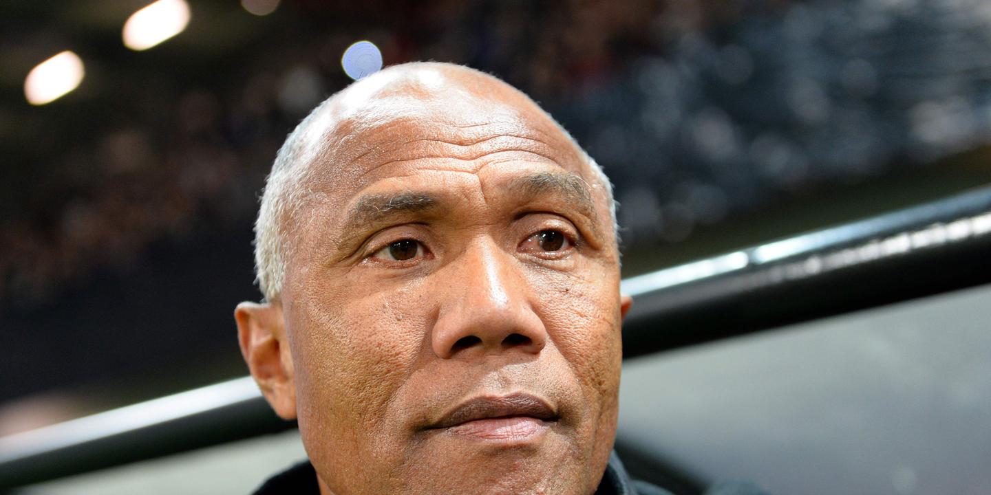 Ligue 1 : Guingamp limoge son entraîneur Antoine Kombouaré