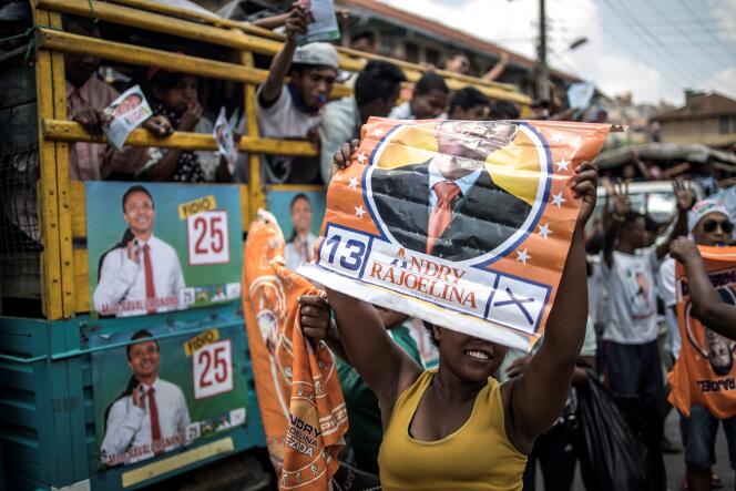 Des partisans de Marc Ravalomanana et d’Andry Rajoelina à Antananarivo le 2 novembre, à quelques jours du premier tour de la présidentielle malgache, le 7 novembre 2018.