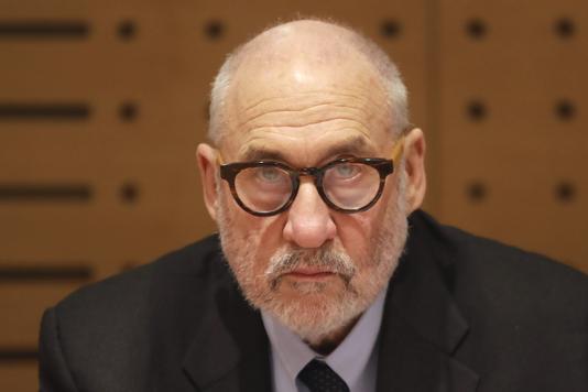 JACQUES DEMARTHON / AFP The Nobel Prize winner, Joseph Stiglitz, has signed the call for an international pact on information and democracy.