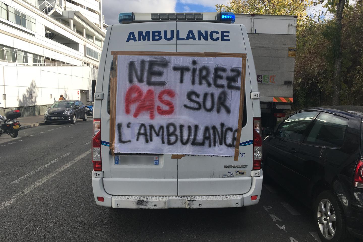 «No le toca a los enfermos aliviar el sistema de salud, es todo lo contrario»