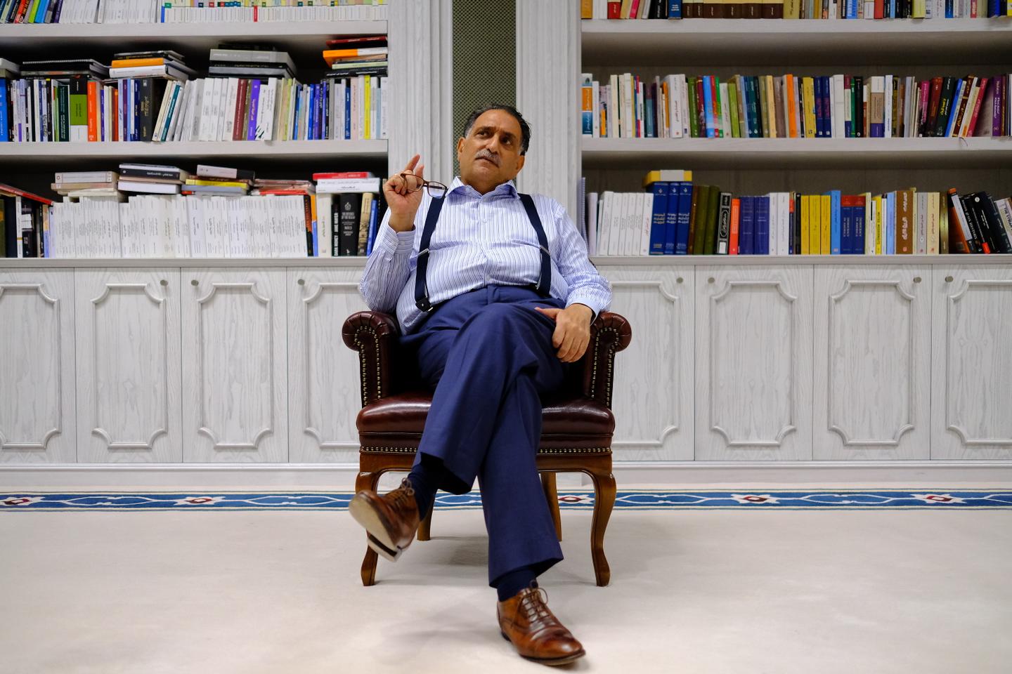 Qatar : Azmi Bishara, l’éminence libérale de Doha