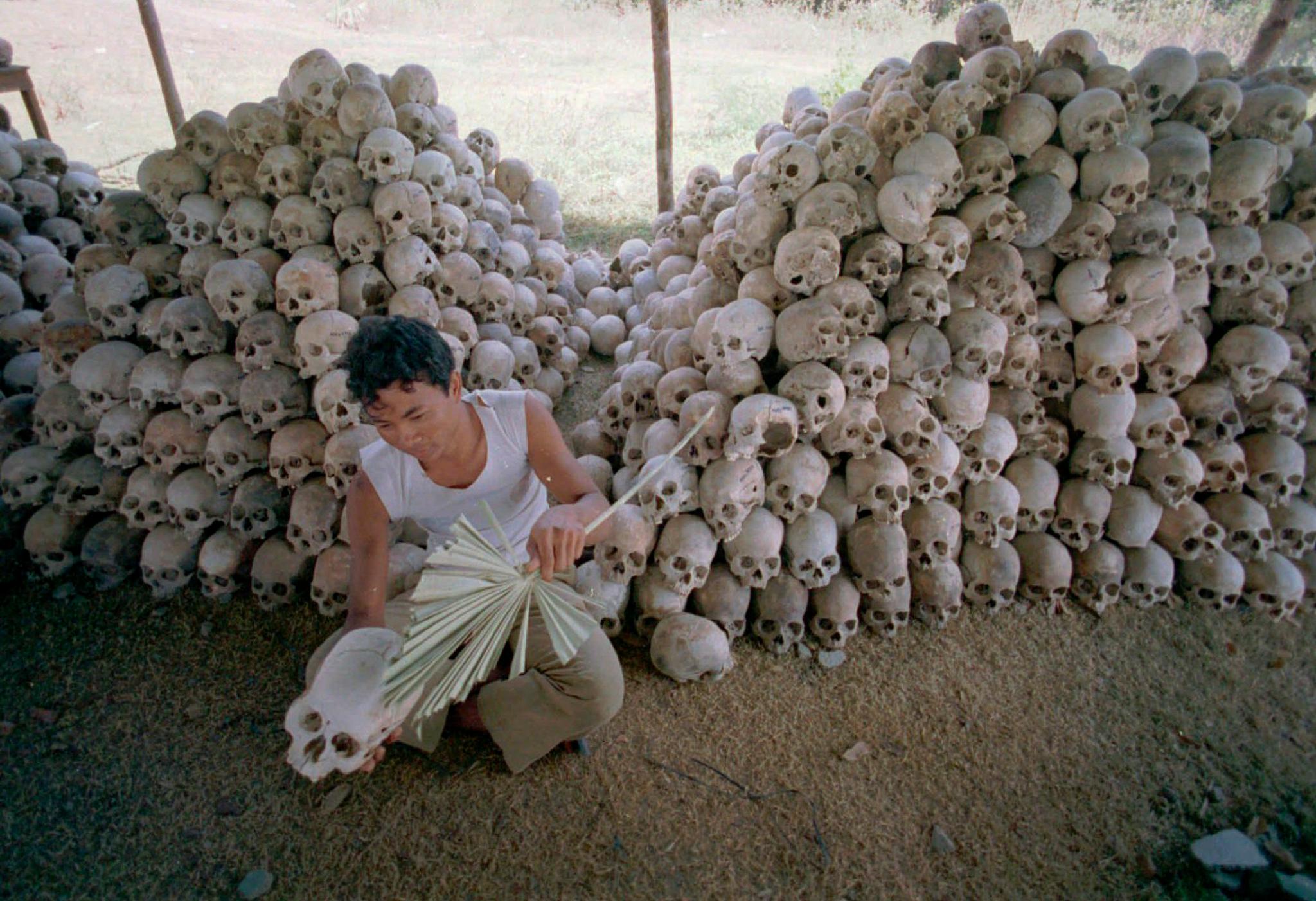 Au mémorial de Choeung Ek.