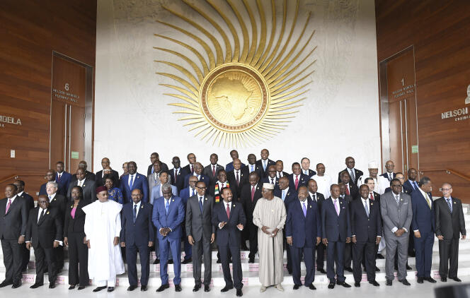 Les chefs d’Etat et de gouvernement présents au onzième sommet extraordinaire de l’Union africaine, à Addis-Abeba, le 17 novembre 2018.