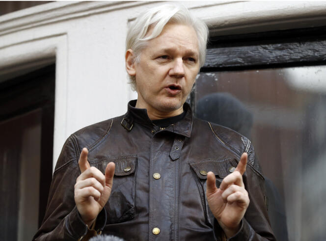 Julien Assange, à l’ambassade d’Equateur à Londres, en mai 2017.