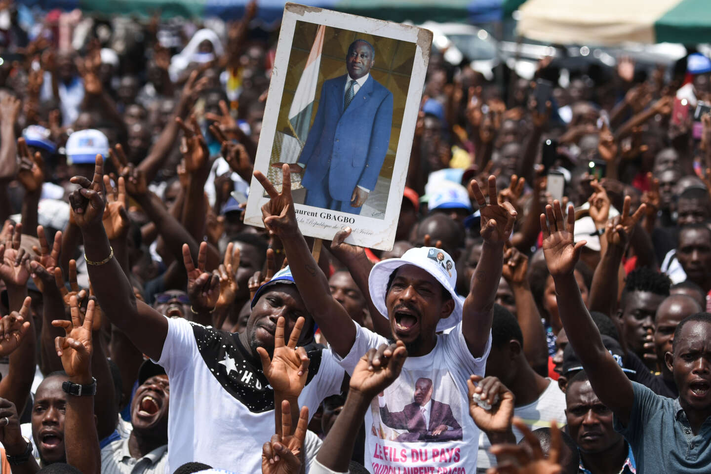 In der Elfenbeinküste erteilt Alassane Ouattara seinem Vorgänger Laurent Bagbou eine Begnadigung durch den Präsidenten